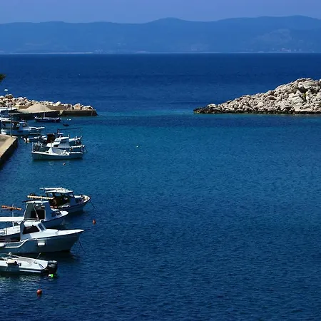 아파트 Leo Katic Lastovo