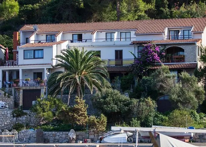 Leo Katic * Lastovo