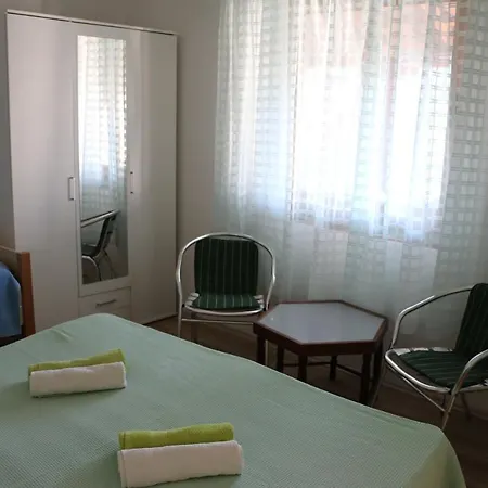 Leo Katic Apartamento