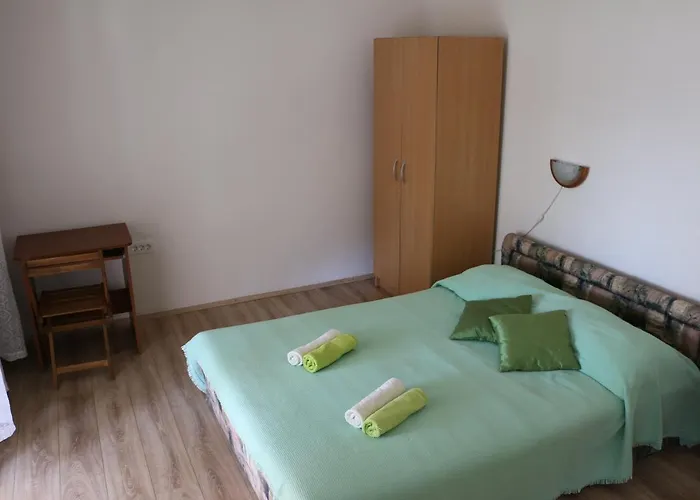 Leo Katic Apartamento *